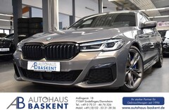 Bild des Angebotes BMW 550 i xDrive*HEAD-UP*GLASDACH*KAMERA*LASER*SHZ