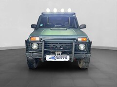 Bild des Angebotes Lada Niva 1.7i |4x4| ZUBR Umbau| Bronto| Leder| Klima