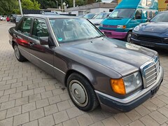 Bild des Angebotes Mercedes-Benz 230 E