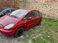 Bild des Angebotes Citroen Xsara Picasso 1.8i SX