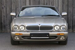 Bild des Angebotes Jaguar XJ8 XJ 4.0 Sovereign 2 Jahre Garantie