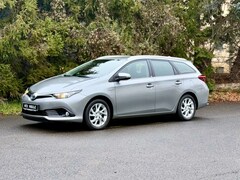 Bild des Angebotes Toyota Auris Hybrid Edition-S+AHK+TÜV+NAVI+STZHEIZUNG+