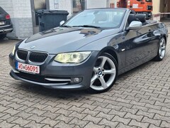 Bild des Angebotes BMW 330 d Cabrio Navi/Leder/Sportsitze/Aut.