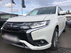 Bild des Angebotes Mitsubishi Outlander 2.4 Plus Fahrassistent