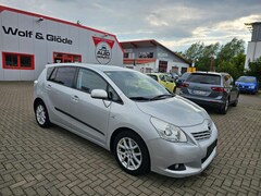 Bild des Angebotes Toyota Verso 2.2 D-CAT 7 Sitze