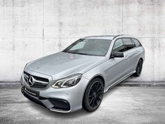 Bild des Angebotes Mercedes-Benz E 63 AMG 4 MATIC T-Modell*AMG*LEDER*LED*NAVIGATION*KAMERA*S