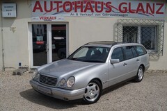 Bild des Angebotes Mercedes-Benz E 320 T Avantgarde 2.Hand*Leder*Navi