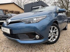 Bild des Angebotes Toyota Auris Navi*Kamera*Sommer+Winterräder*ACC*1.Hand