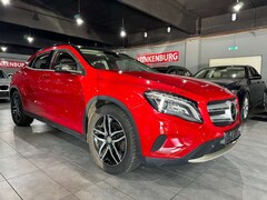 Bild des Angebotes Mercedes-Benz GLA 250 PANO/DISTR/AUT/NAVI/LEDER/KAMERA/AHK/TW