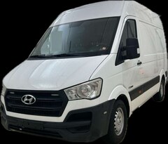 Bild des Angebotes Hyundai H 350 2.5 CRDI L2H2 LEDER/TÜV NEU/KAMERA/AHK 3,5T