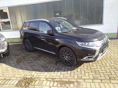 Bild des Angebotes Mitsubishi Outlander 2,4 PHEV , 4 WD,