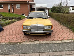 Bild des Angebotes Mercedes-Benz 200 D