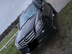 Bild des Angebotes Mercedes-Benz ML 420 ML 420 CDI 4Matic 7G-TRONIC DPF Edition 10