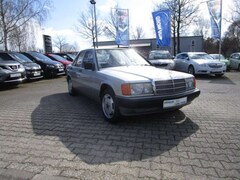 Bild des Angebotes Mercedes-Benz 190 E 1.8 mit Radio CD-Servolenkung-Alu 15 Zoll-BC-Top