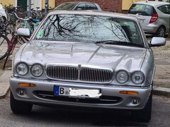 Bild des Angebotes Jaguar XJ8 4.0 Sovereign V8