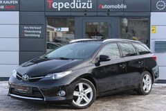 Bild des Angebotes Toyota Auris Executive*NAVI*LEDER*KAMERA