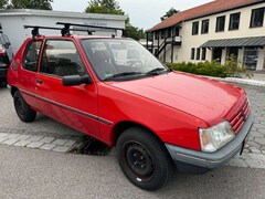 Bild des Angebotes Peugeot 205 XR