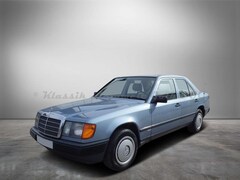 Bild des Angebotes Mercedes-Benz 230 E - W124 - H Kennzeichen - Vor Mopf