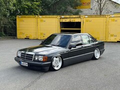 Bild des Angebotes Mercedes-Benz 190 E 1.8 *17 Zoll* *Airride* mit Klimaanlage, 5 Gang