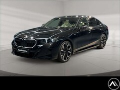 Bild des Angebotes BMW 520 d xDrive M Sport **Head-up/Pano/Sitzklima