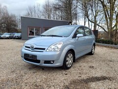 Bild des Angebotes Toyota Corolla Verso 1.8 Sol 7 Sitze*Aut*SR+WR*Klima*HU