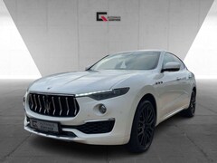 Bild des Angebotes Maserati Levante GranLusso SQ4 3.0 BT V6 AWD -ZEGNA-PANO-