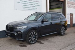 Bild des Angebotes BMW X7 M50 i  B&W Massage HuD Vollausstattung