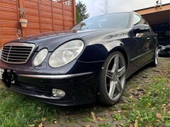 Bild des Angebotes Mercedes-Benz E 320 Benzin Avantgarde Automatik V6