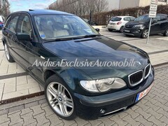 Bild des Angebotes BMW 330 xi TOURING  Leder/Navi/Glasdach/Xenon