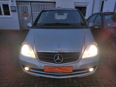 Bild des Angebotes Mercedes-Benz A 150 *NAVI*8FACH*V+H PDC*CD*EFH*SHZ*2'HAND