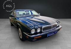 Bild des Angebotes Jaguar XJ6 3.2 *Zustand 1A* 70321km*1.Hand*Sammlerzusta