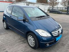 Bild des Angebotes Mercedes-Benz A 160 CDI Klima /Alleineparkend-1Jahr Garantie!