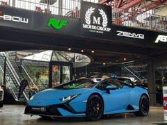 Bild des Angebotes Lamborghini Huracán Tecnica / Fahrzeugfolierung in blau