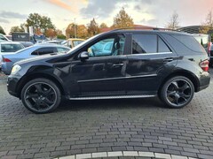 Bild des Angebotes Mercedes-Benz ML 320 CDI Navi Xenon Leder Kamera 22 Zoll ALU