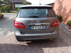 Bild des Angebotes Mercedes-Benz B 180 B 180 7G-DCT AMG Line