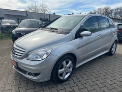 Bild des Angebotes Mercedes-Benz B 150 B 150 WENIG KM AUTOMATIK TÜV NEU