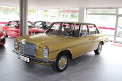 Bild des Angebotes Mercedes-Benz 230 .6 W114 STRICHACHT *OLDTIMER*CLASSIC DATA 2+