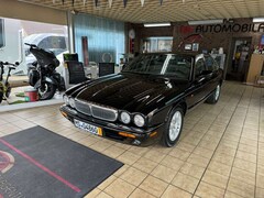 Bild des Angebotes Jaguar XJ8 4.0 XJ Sovereign LEDER PDC Multifkt Tempo