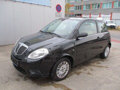 Bild des Angebotes Lancia Ypsilon 1.2 8V Argento