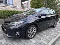 Bild des Angebotes Toyota Auris Hybrid Touring Sports*Navi*AHK*Garantie15J*IPA*LED