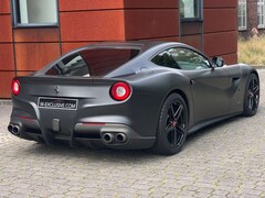 Bild des Angebotes Ferrari F12 berlinetta, Carbon Paket, Sportauspf. Ex.Netzer