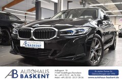 Bild des Angebotes BMW 320 d SPORT LINE*LED*NAVI*SHZ*KAMERA*HEAD-UP