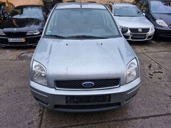 Bild des Angebotes Ford Fusion 1.6 + Klimaanlage Tüv Bis08 . 25 Euro 4