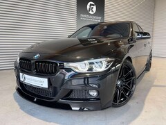 Bild des Angebotes BMW 330 i M-PERFORMANCE/LED/CARPLAY/RÜCKFAHRKAMERA