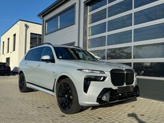 Bild des Angebotes BMW X7 xDrive40d BowersWilk. Kristall IconicGlow