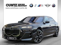 Bild des Angebotes BMW 740 d xDrive M Sport M Sportpaket B&W Surround