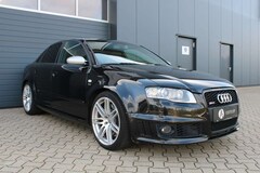 Bild des Angebotes Audi RS4 Limousine 4.2 FSI quattro *XENON*PDC*NAVI*