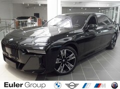 Bild des Angebotes BMW 740 d xDrive Sportpaket HUD Luftfederung Niveau StandH