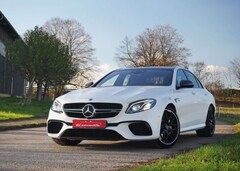 Bild des Angebotes Mercedes-Benz E 63 AMG E 63 S AMG 4Matic/Keramik/Pano/Carbon/BURMESTER