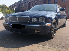 Bild des Angebotes Jaguar XJ6 2.7 Twin Turbo Diesel Executive